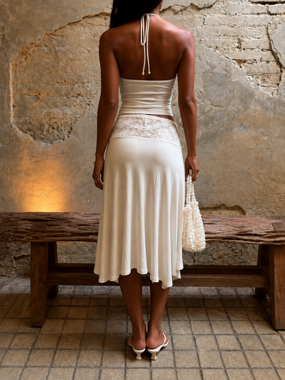 Completo con pizzo e gonna midi